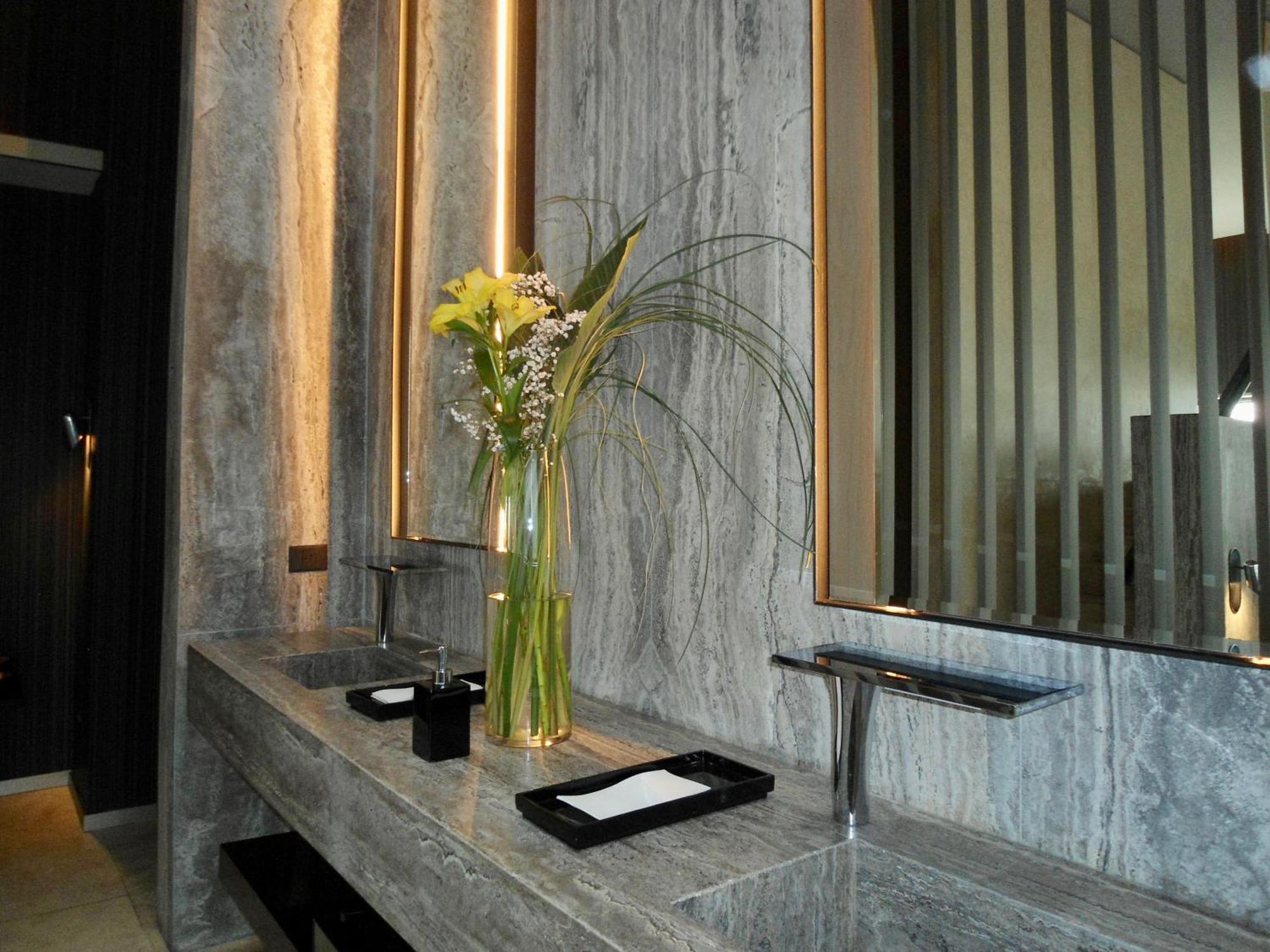 Apartment Deco Armani Recoleta *